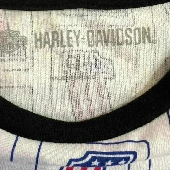 Women’s HARLEY DAVIDSON Allover print #1 logo short sleeve top- Size Large - Picture 6 of 9
